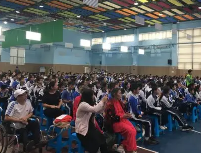 施行定制式交融为残疾学生供给技能培养工作转衔工作支撑 施行定制式交融为残疾学生供给技能培养工作转衔工作支撑